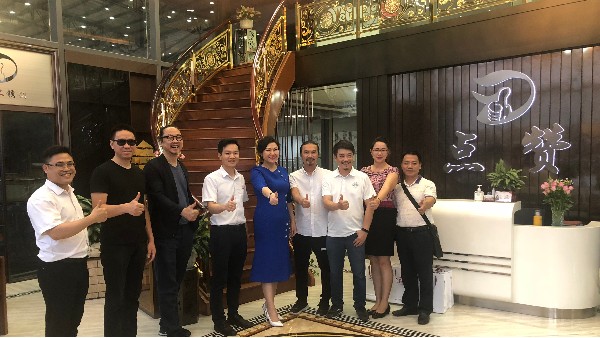 廣東省設(shè)計協(xié)會走訪點贊不銹鋼！